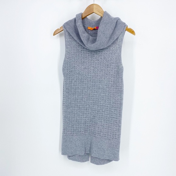 AVA Cowl Neck Sleeveless Sweater Gray Size Small - Picture 5 of 7